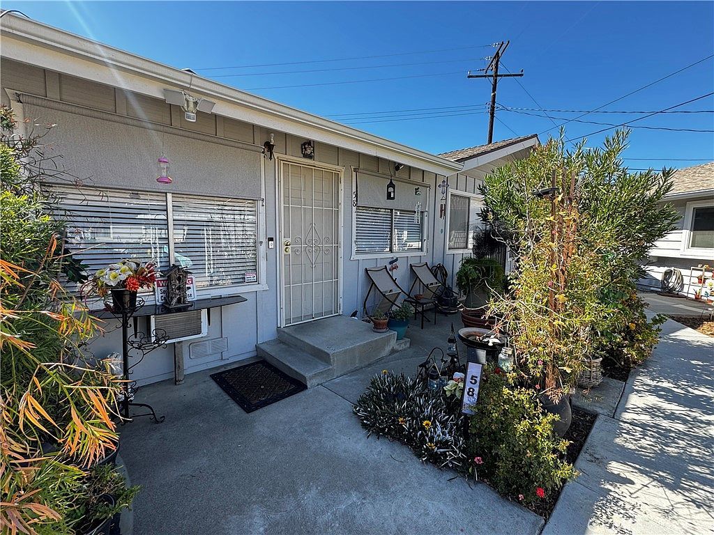 150 E Lakeshore Dr Unit 58 Lake Elsinore, CA 92530 - Thumbnail 2