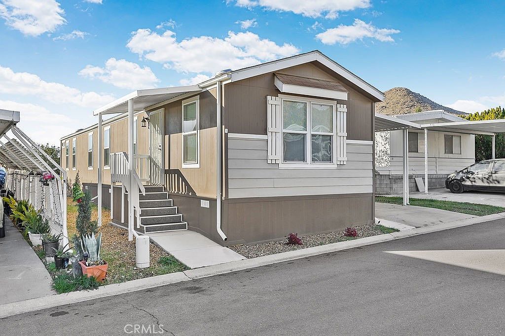 20683 Waalew Rd Space 48 Apple Valley, CA 92307 - Thumbnail 2