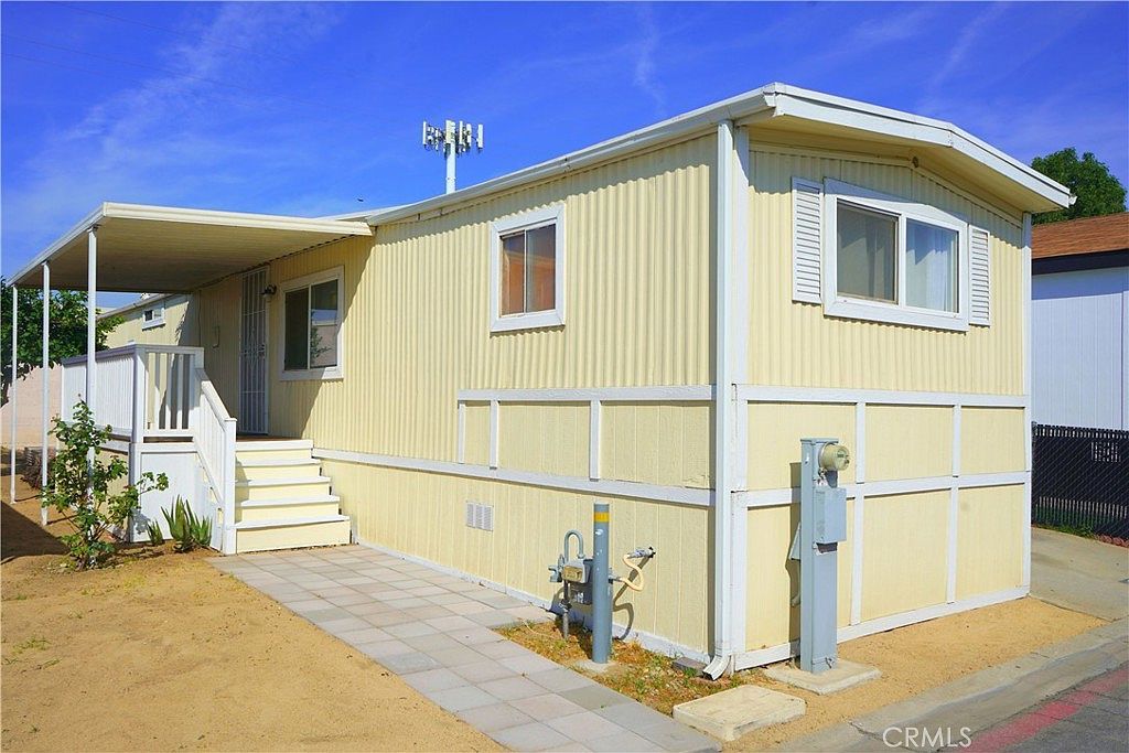 17255 Valley Blvd Space 12W Fontana, CA 92335 - Thumbnail 2