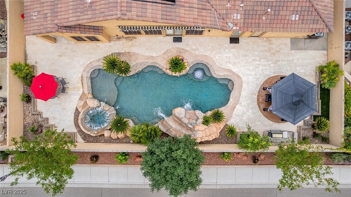 5111 Crown Cypress St Las Vegas, NV 89149 - Thumbnail 2