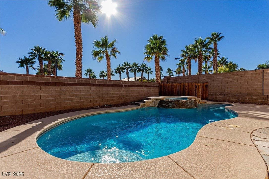 9357 Olympia Falls Ave Las Vegas, NV 89149 - Thumbnail 2