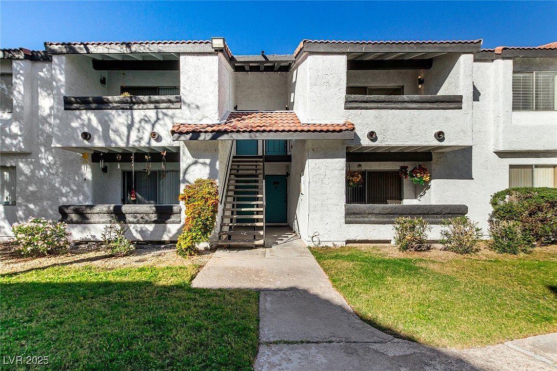 1455 E Katie Ave UNIT S26 Las Vegas, NV 89119 - Thumbnail 2