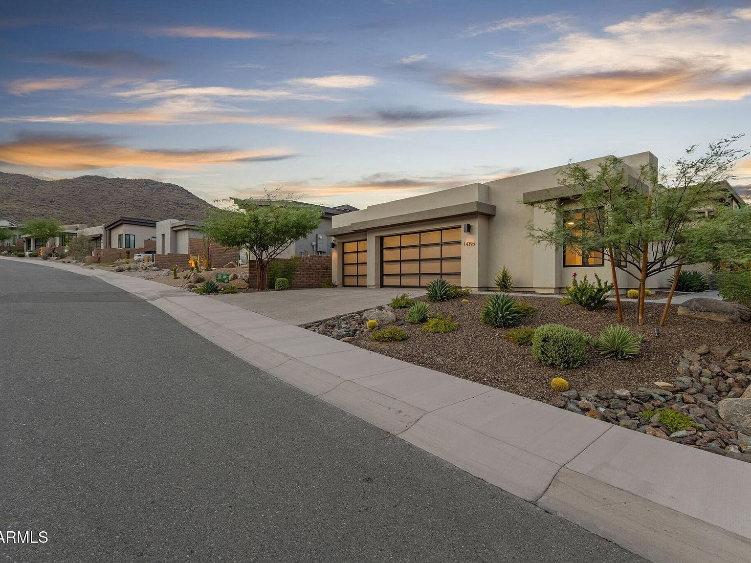 14395 N Valencia Dr Fountain Hills, AZ 85268 - Thumbnail 2