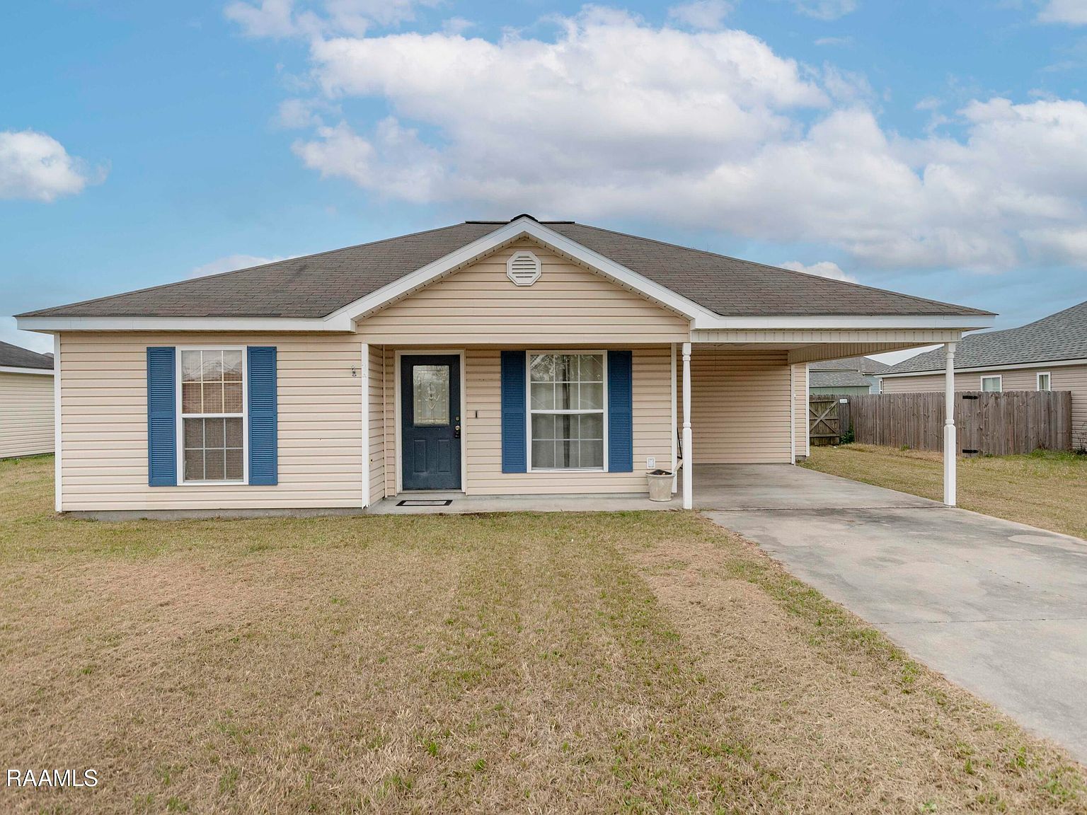 1049 Gary Dr Breaux Bridge, LA 70517 - Thumbnail 2