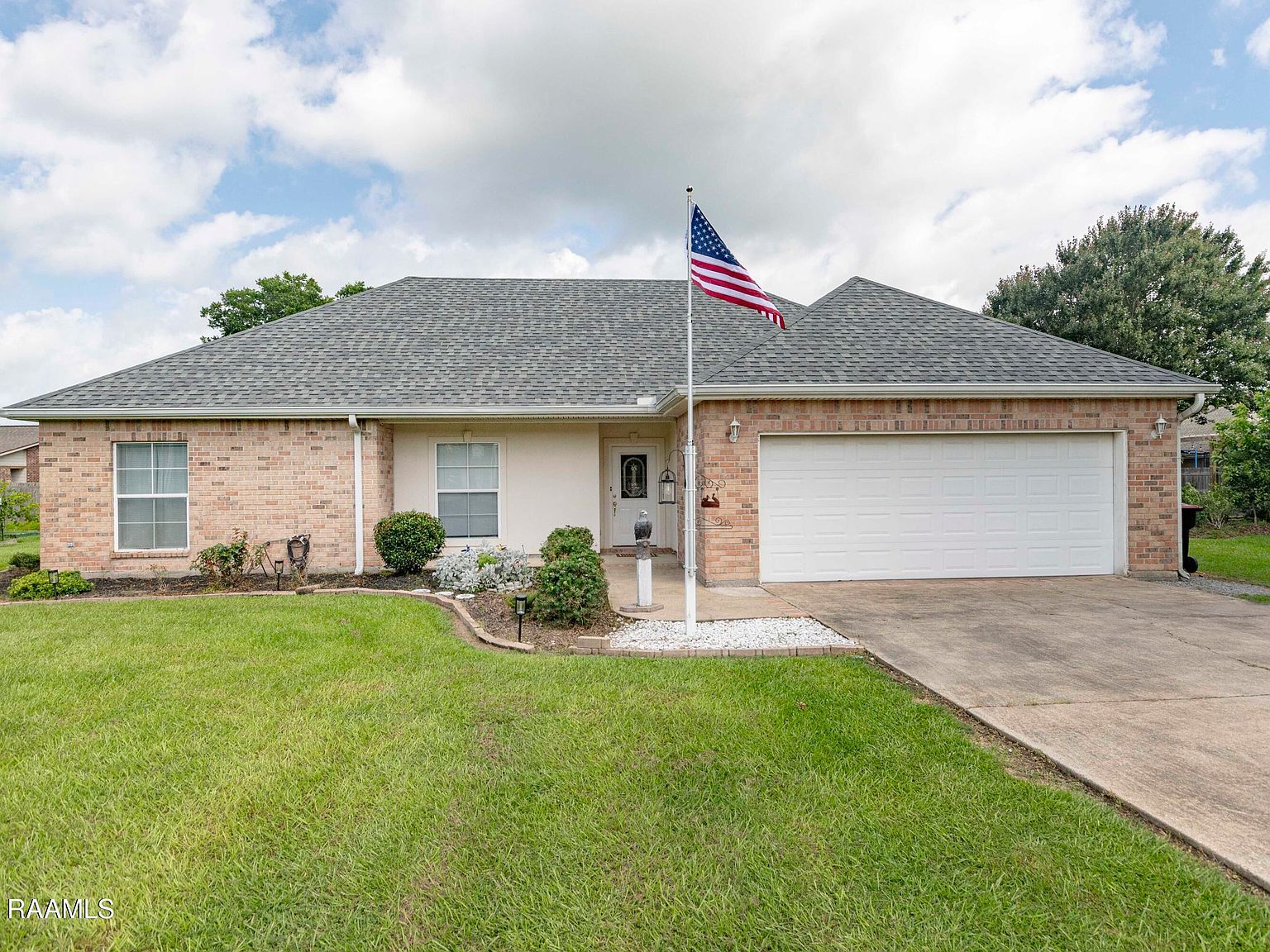2404 Robley Dr Lafayette, LA 70503, 70503