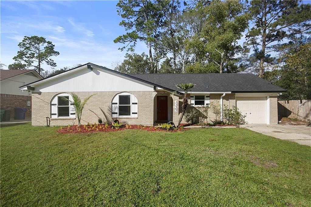 1125 Saint Anthony St Slidell, LA 70460 - Thumbnail 2