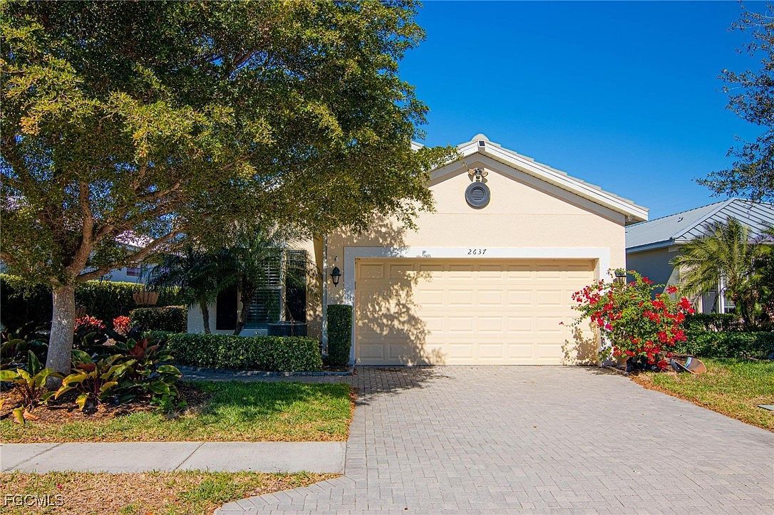 2637 Vareo Ct Cape Coral, FL 33991 - Thumbnail 2
