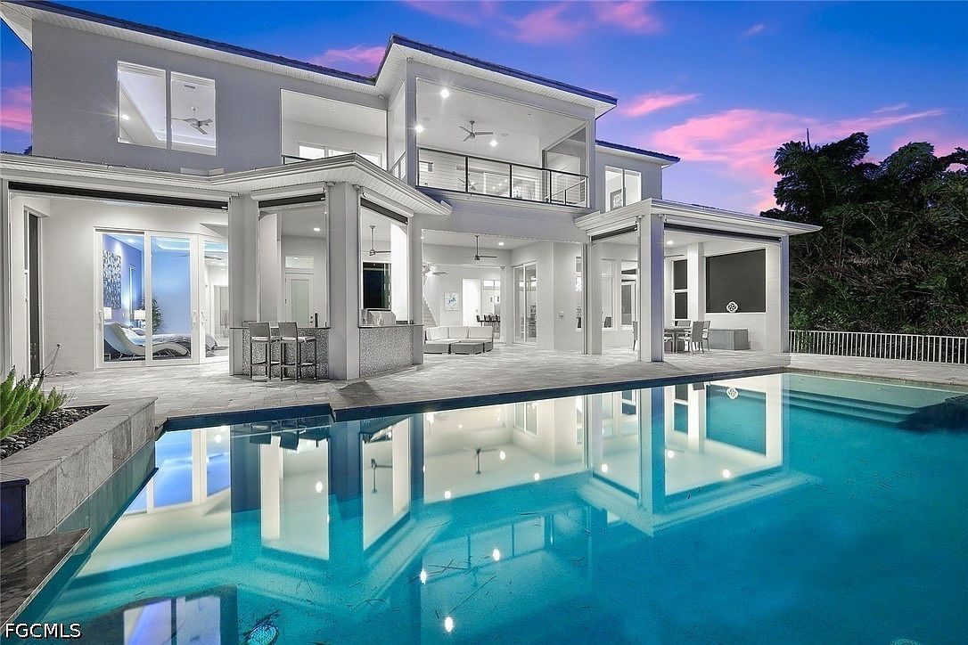 2826 SW 44th Ter Cape Coral, FL 33914  | Single Family