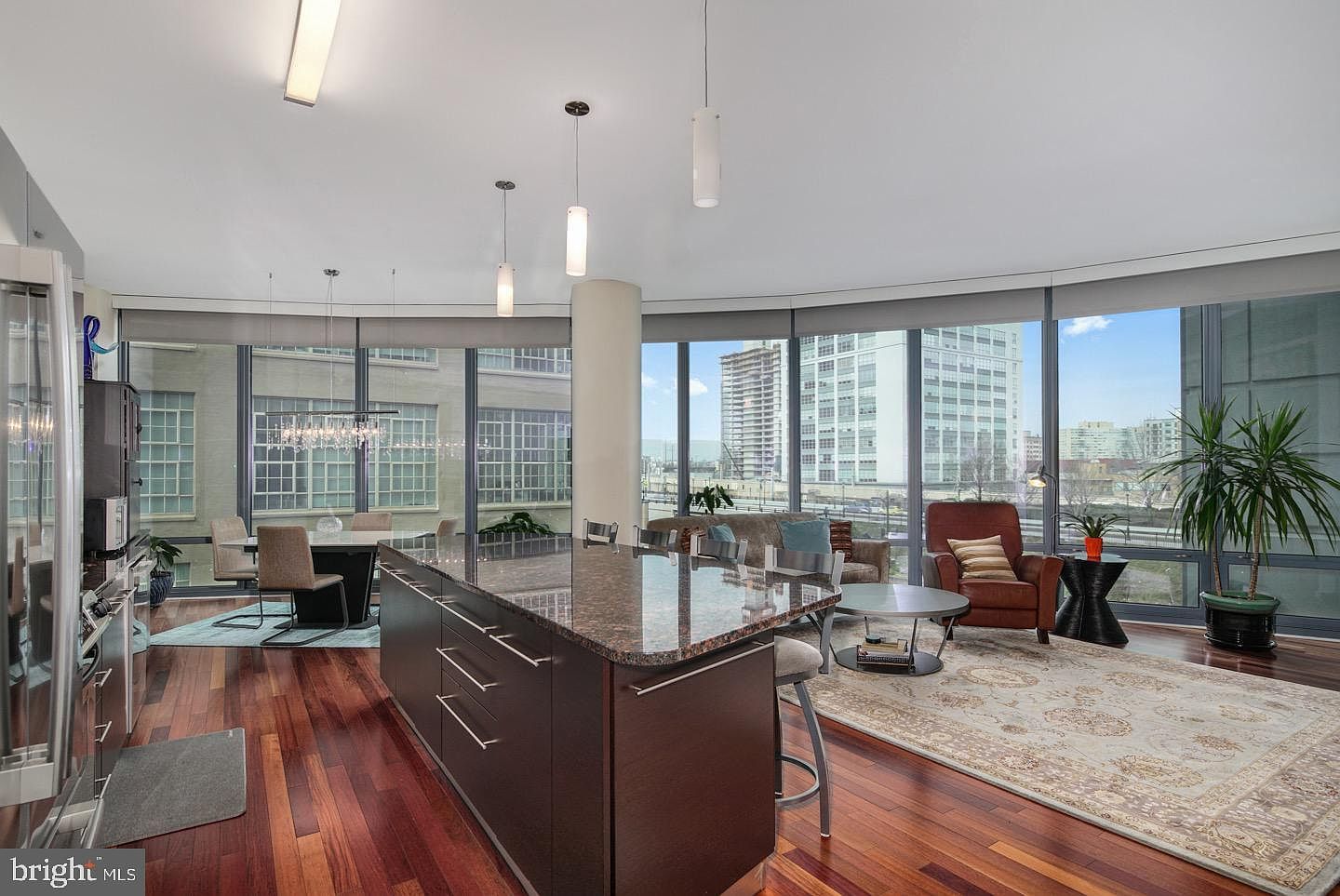 2101 Market St UNIT 302 Philadelphia, PA 19103 - Thumbnail 2