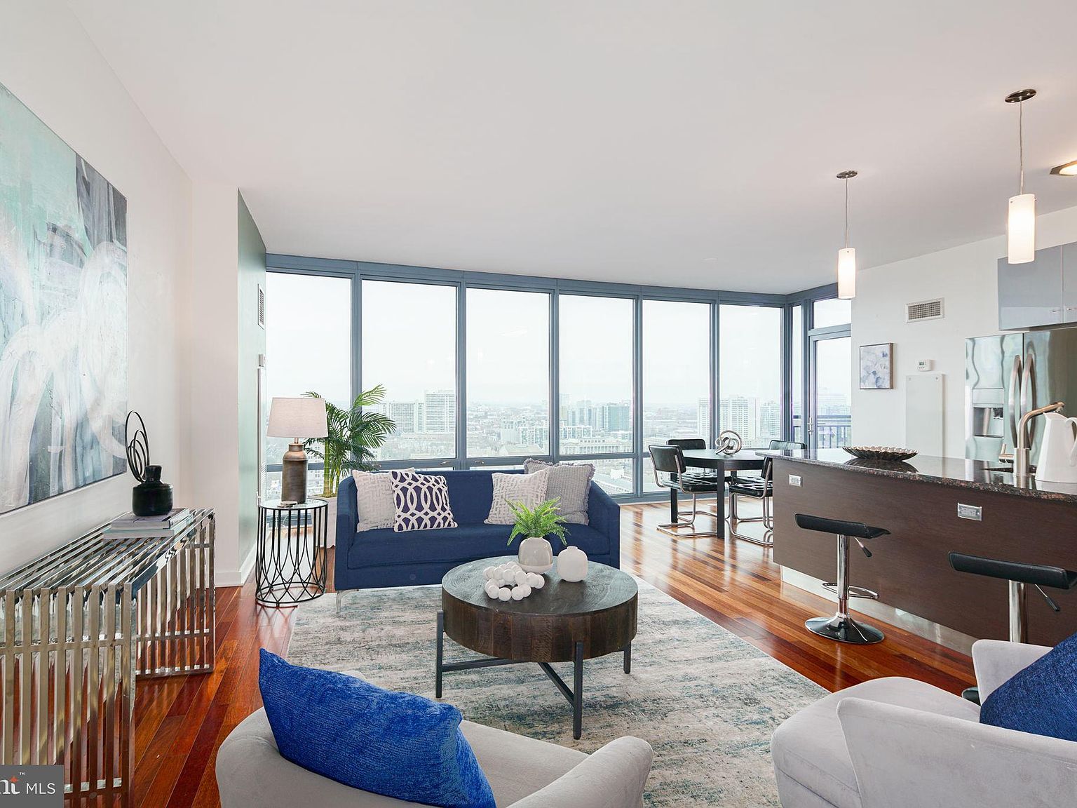 2101 Market St UNIT 1901 Philadelphia, PA 19103 - Thumbnail 2