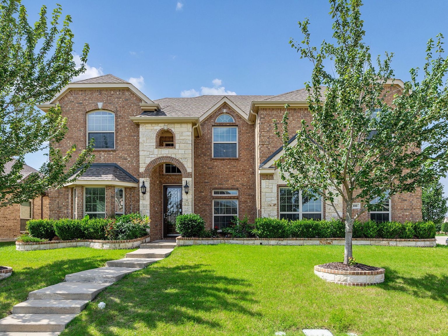 100 Spruce St Red Oak, TX 75154, 75154