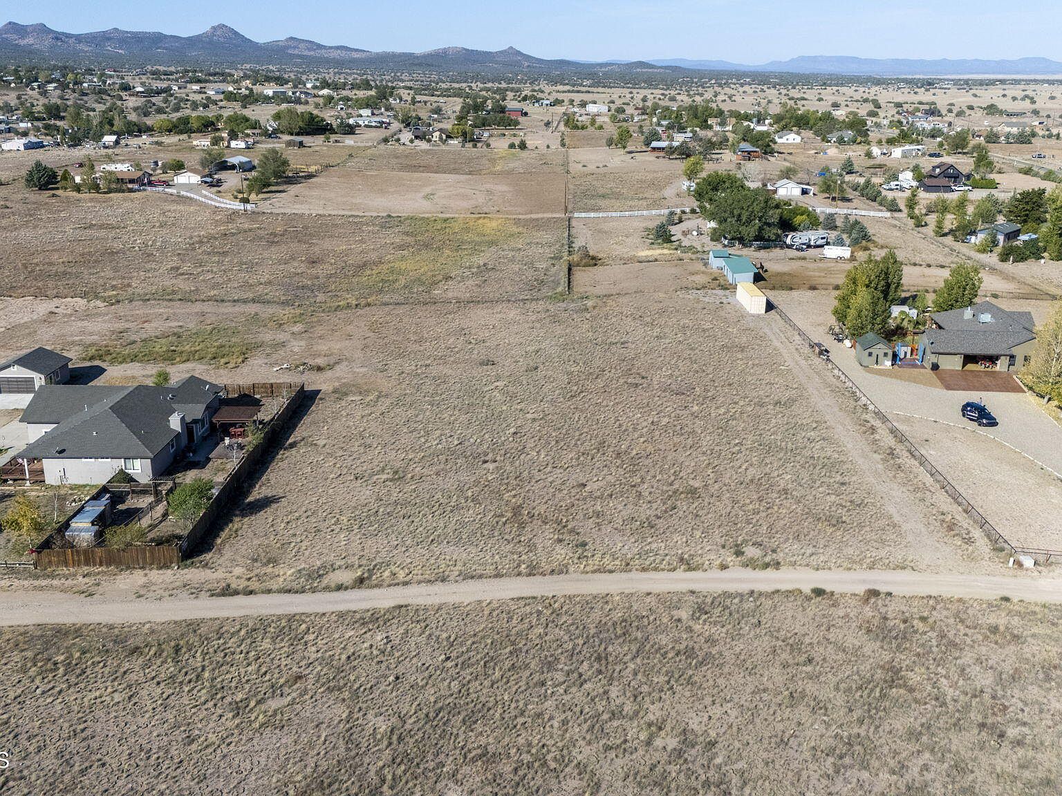 22110 N Rustic Ranch Rd Paulden, AZ 86334 - Thumbnail 2