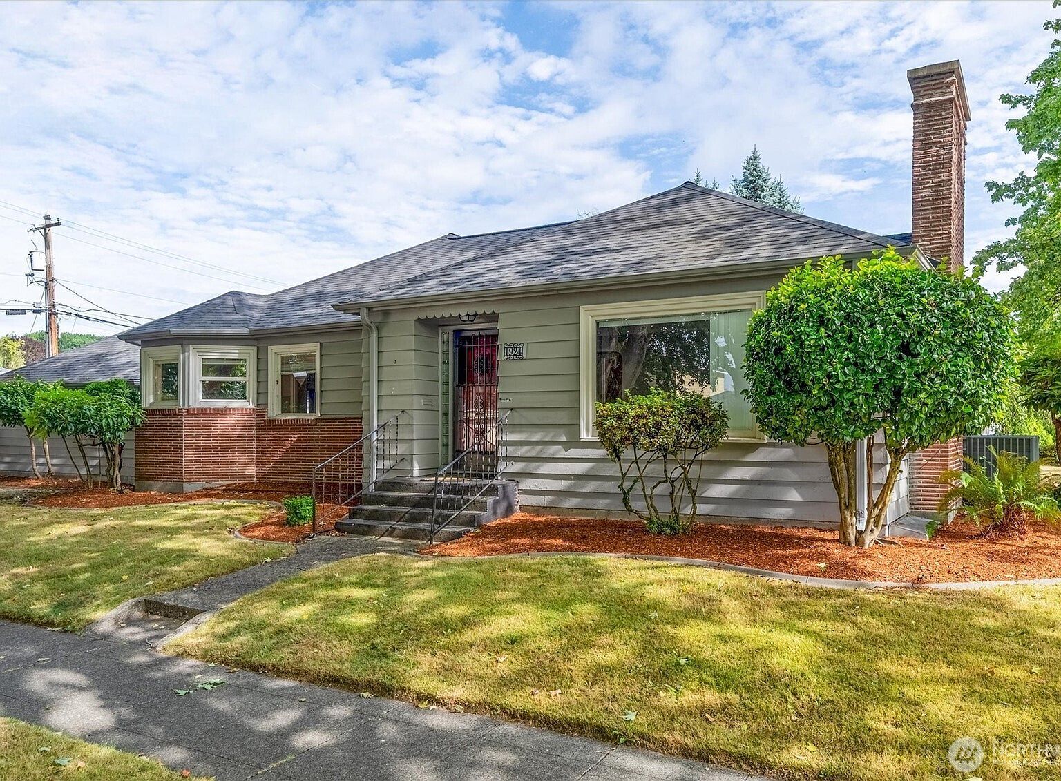 1924 Louisiana St Longview, WA 98632 - Thumbnail 2