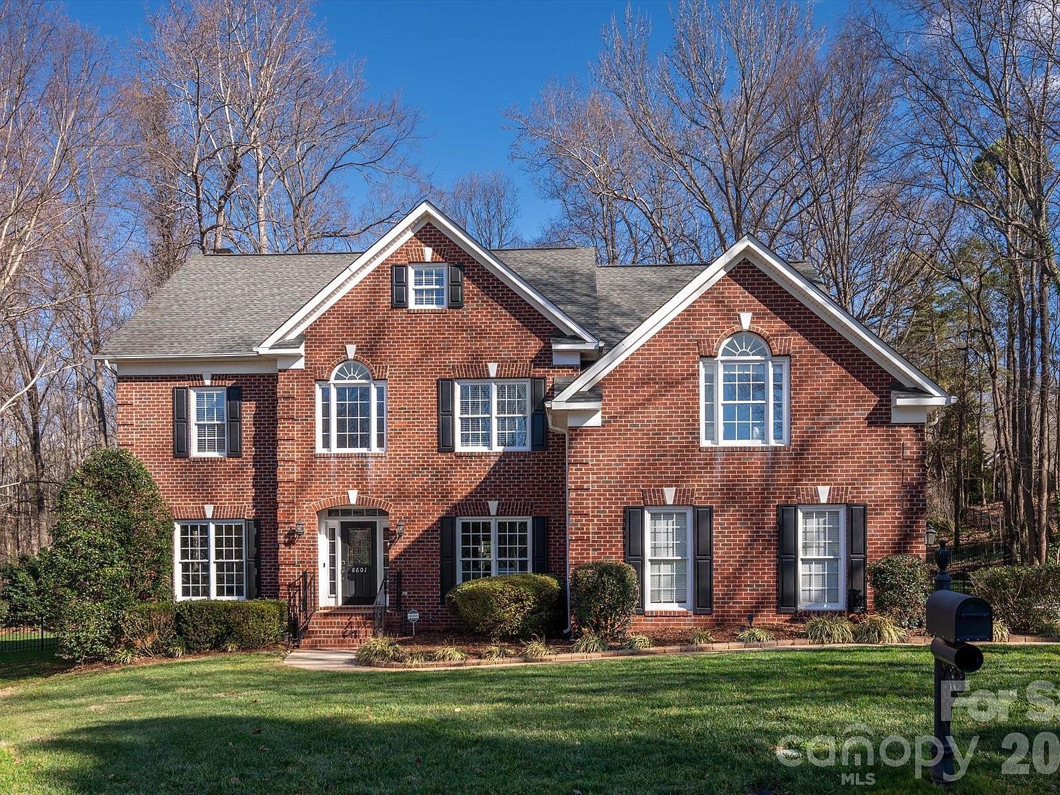 8601 Pennington Ct Waxhaw, NC 28173 - Thumbnail 2