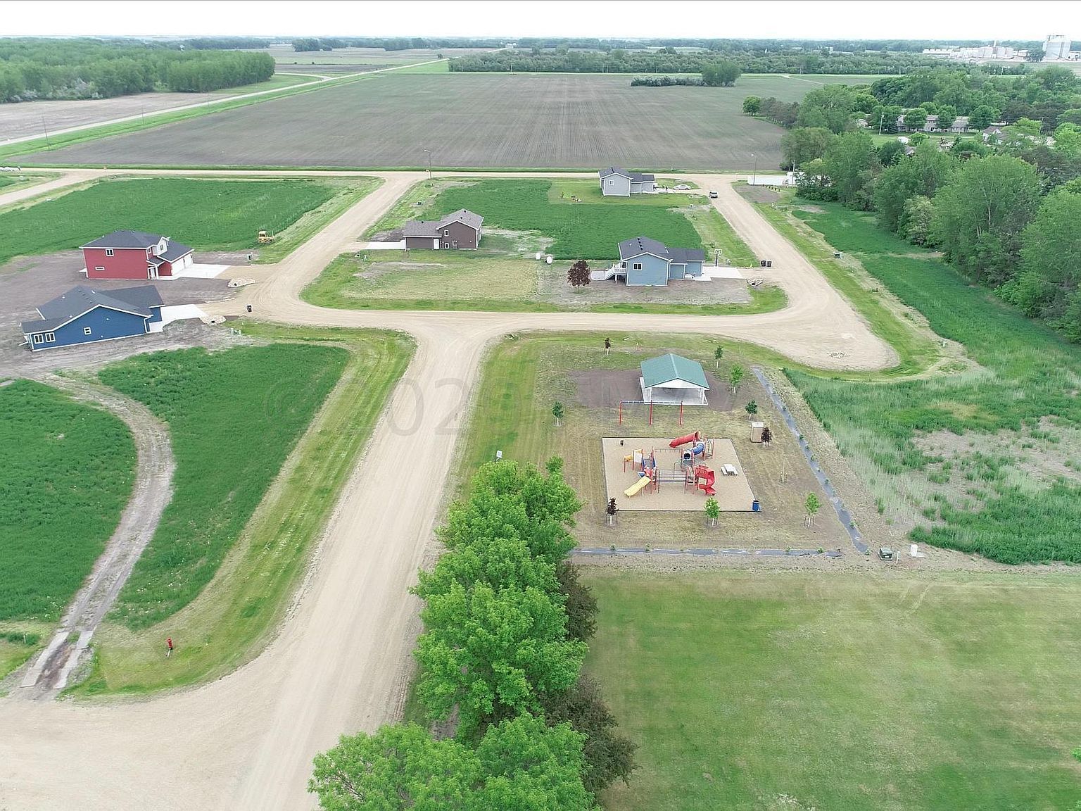 217 S Prairie Dr Hankinson, ND 58041 - Thumbnail 2