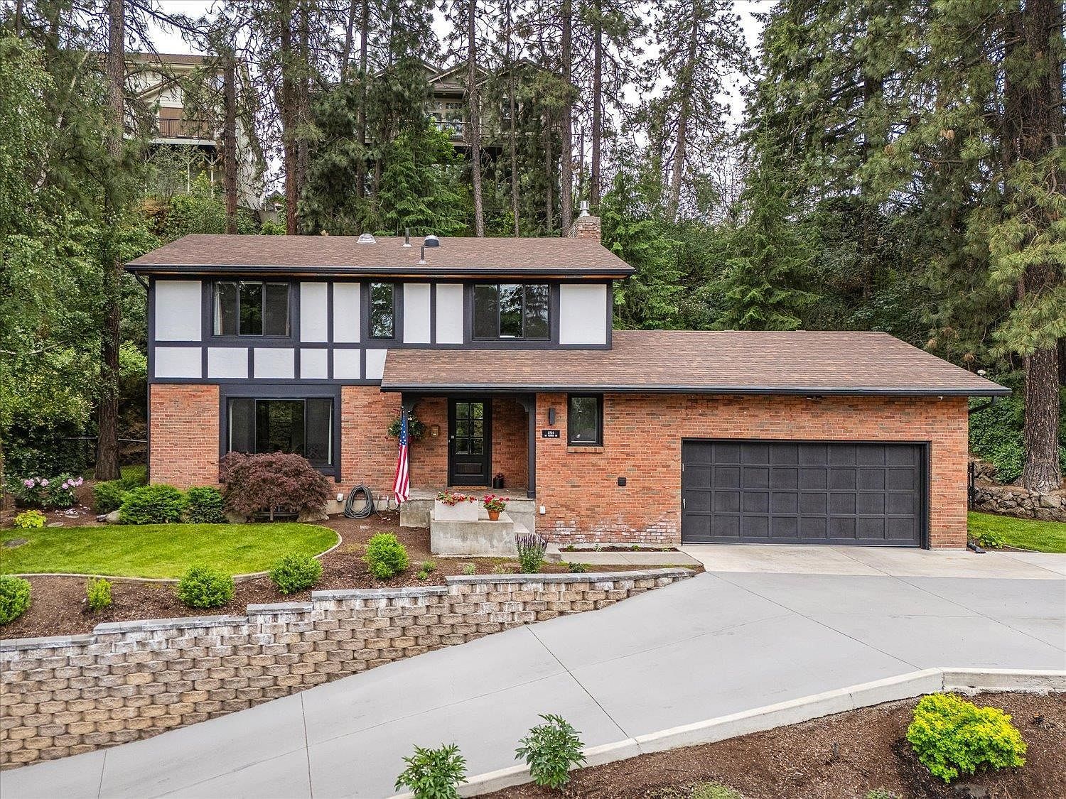 2726 E Mount Vernon Dr Spokane, WA 99223 - Thumbnail 2