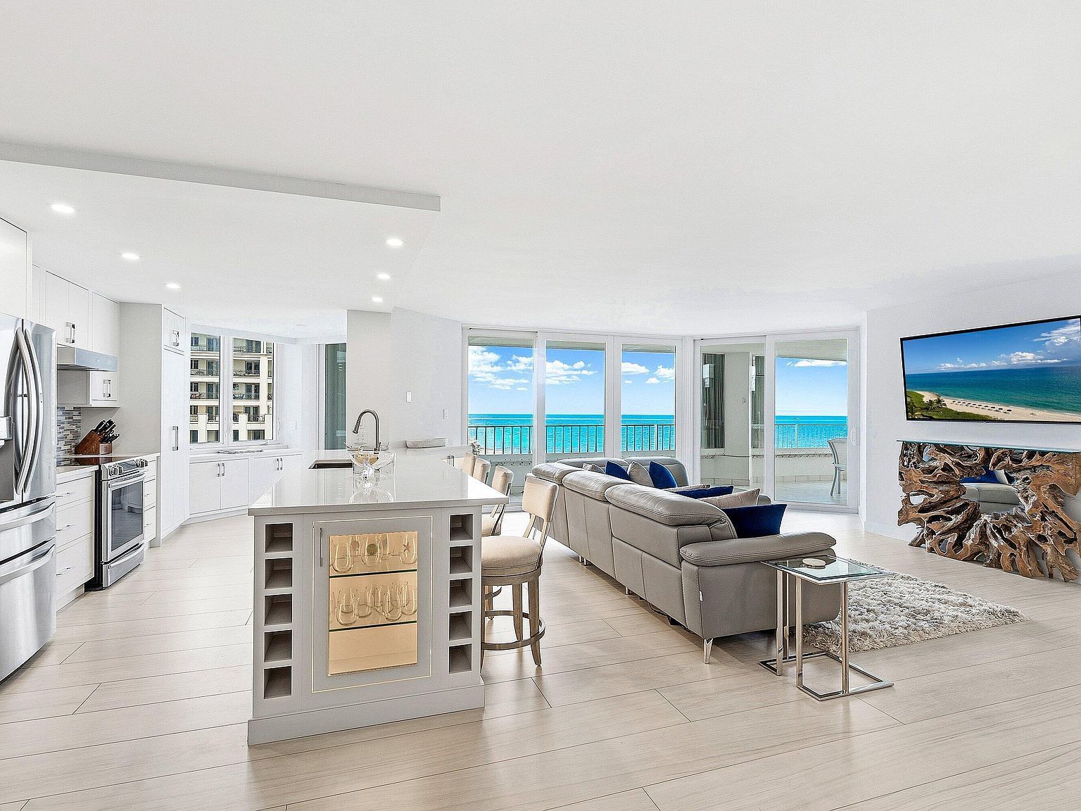 500 S Ocean Blvd APT 801 Boca Raton, FL 33432 - Thumbnail 2