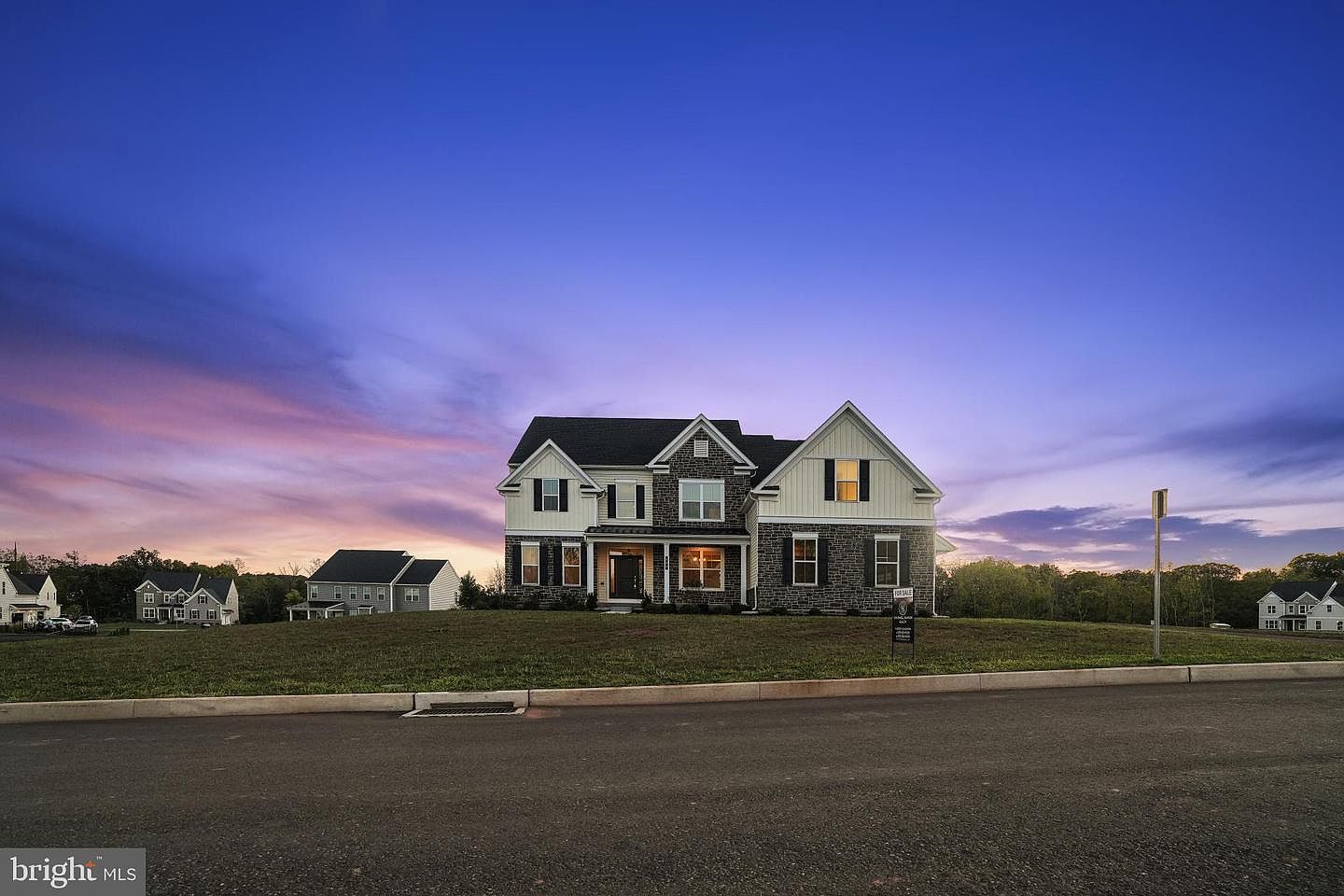 409 Longview Dr Collegeville, PA 19426 - Thumbnail 2