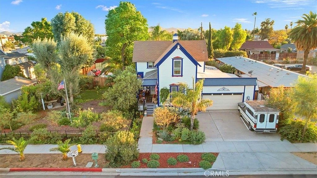 239 W 7th St Perris, CA 92570 - Thumbnail 2