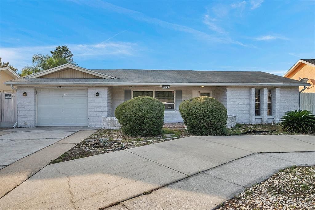 10841 Piccadilly Rd Port Richey, FL 34668 - Thumbnail 2