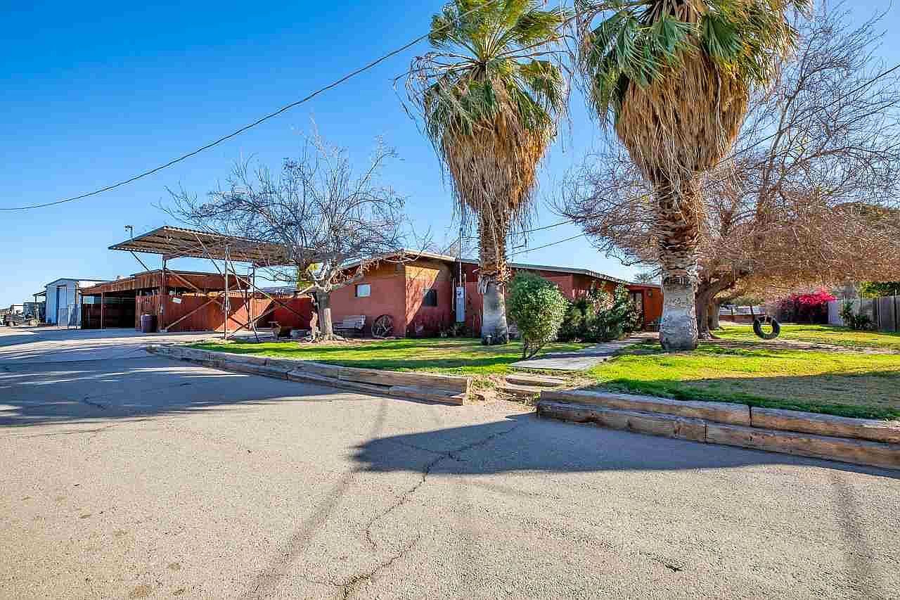 5560 W 8th St Yuma, AZ 85364 - Thumbnail 2