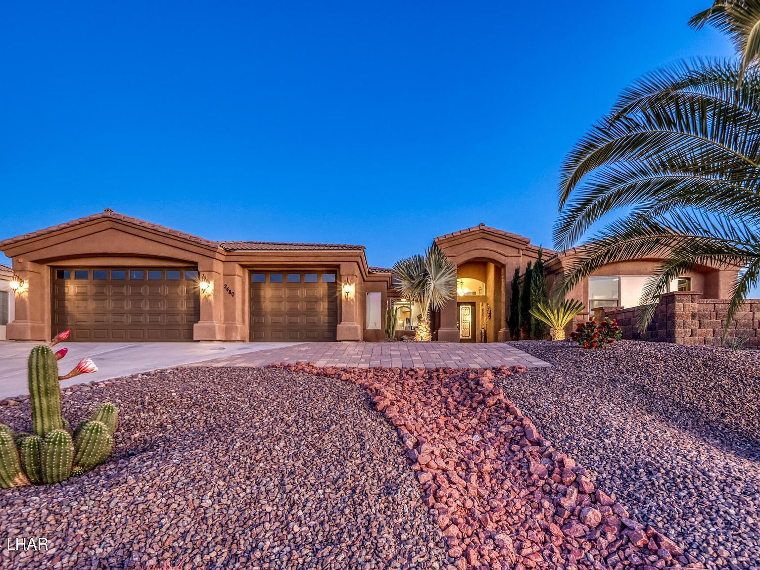 2480 Clarke Dr Lake Havasu City, AZ 86403 - Thumbnail 2