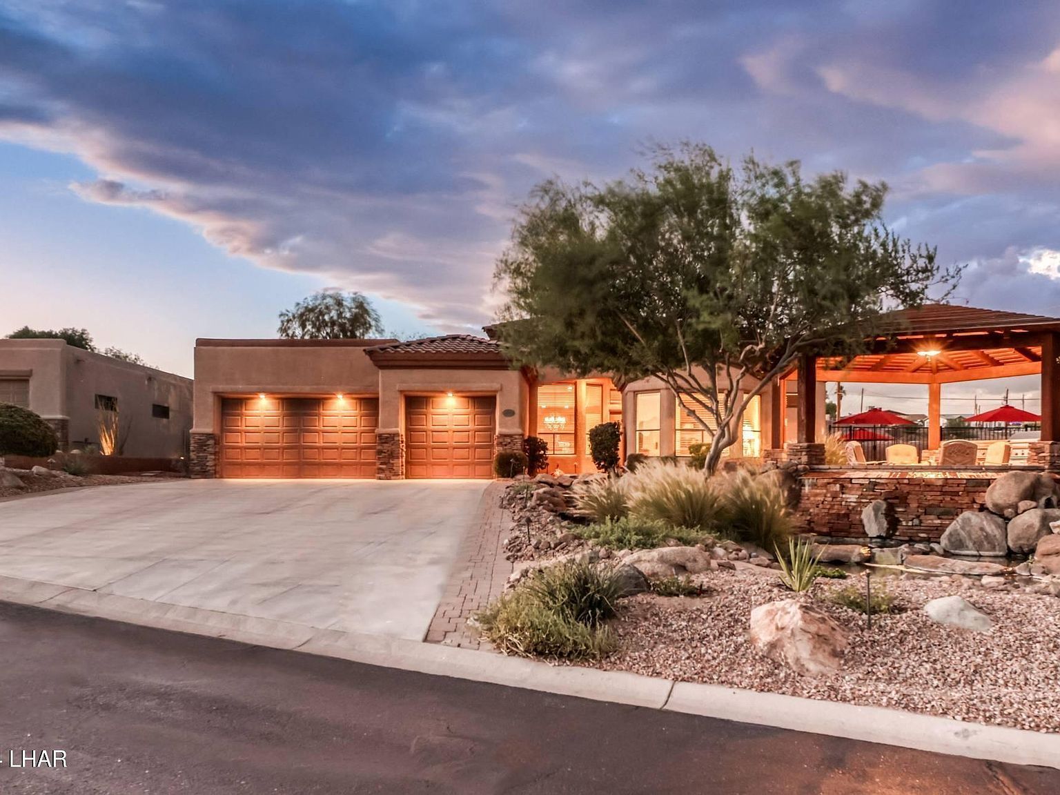 3495 N Arnold Palmer Dr Lake Havasu City, AZ 86404 - Thumbnail 2