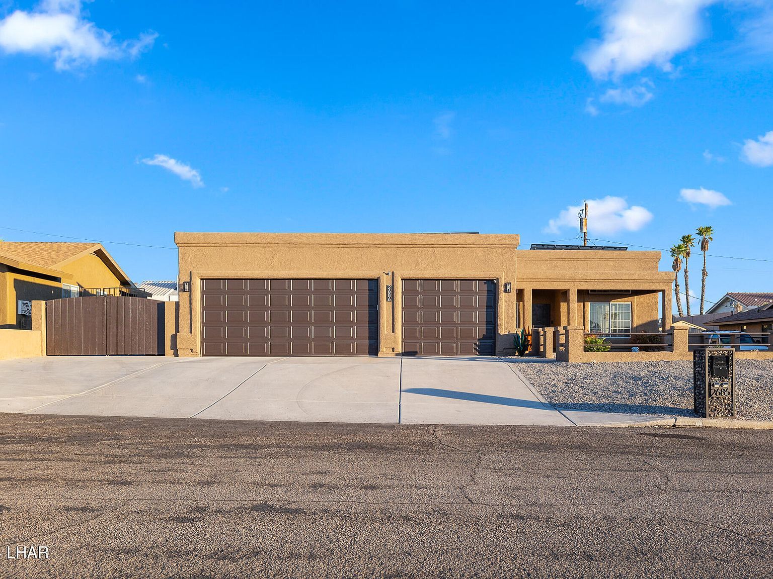 2686 Rango Dr Lake Havasu City, AZ 86406 - Thumbnail 2