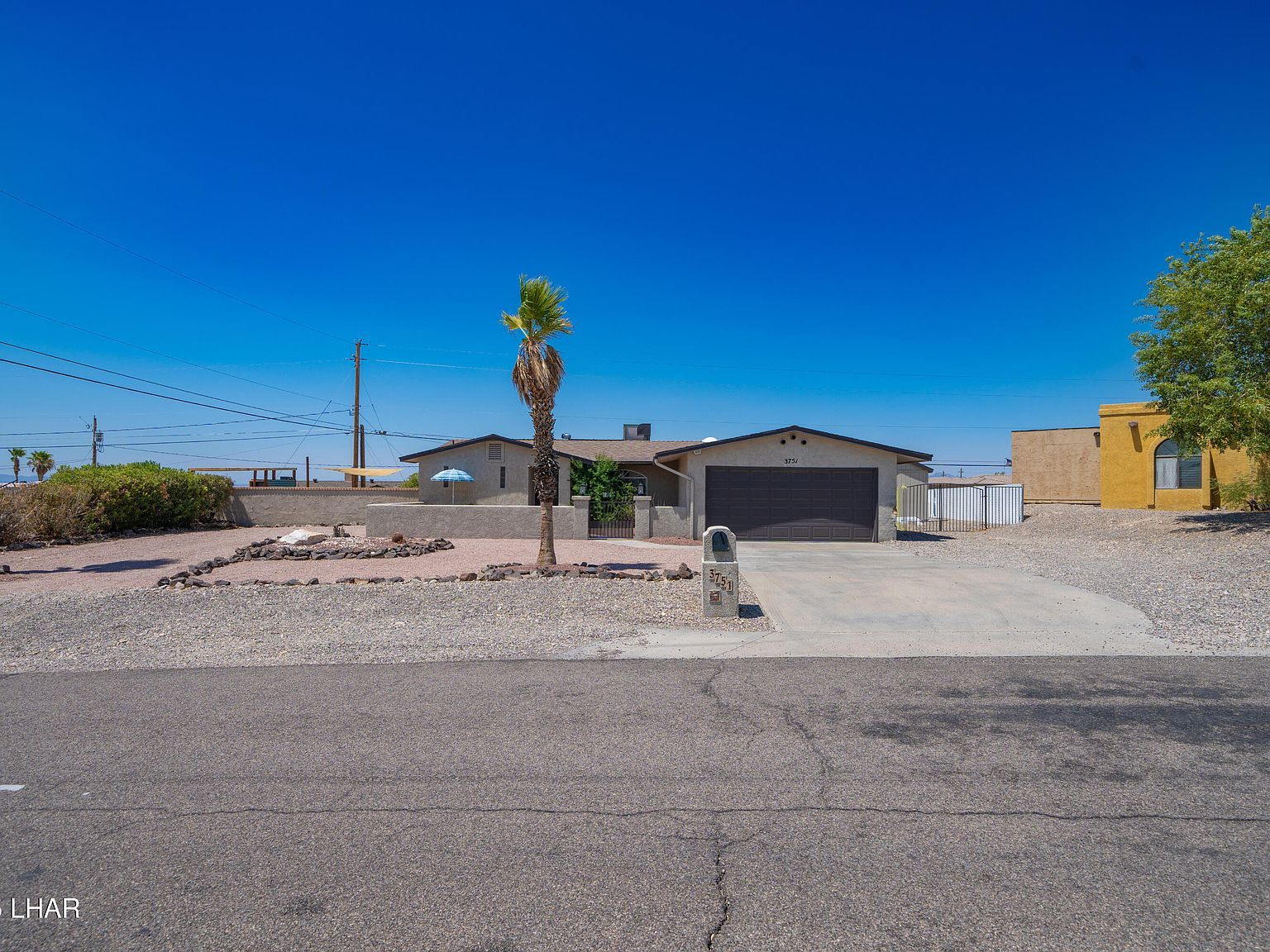 3751 Mission Dr S Lake Havasu City, AZ 86406 - Thumbnail 2