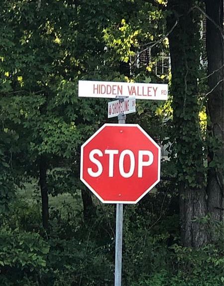 298 Hidden Valley Rd, McMurray, PA 15317, USA - Thumbnail 2