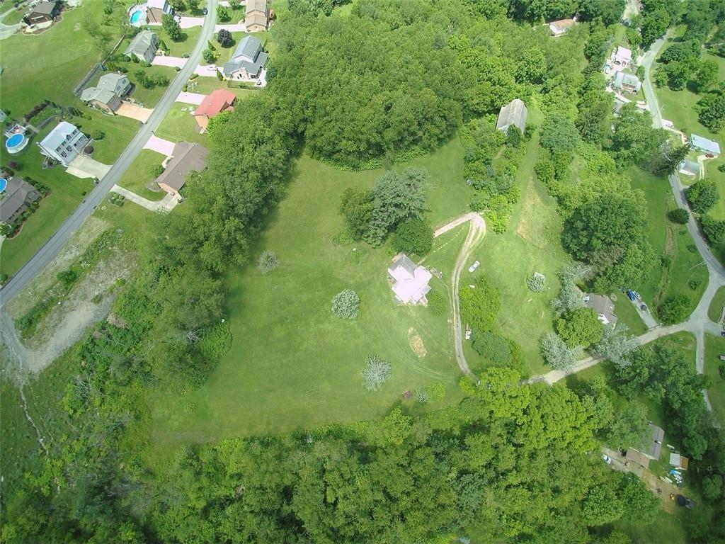 25 Moore Ln, Cecil, PA 15321, USA, Cecil-Bishop - Thumbnail 2