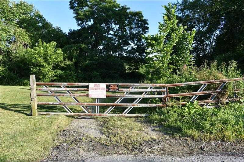 Stanley Avenue, South Park Township, South Park, PA 15129, USA - Thumbnail 2