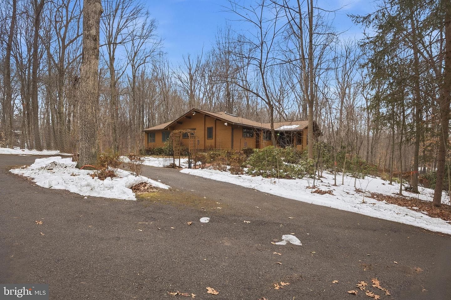 12644 Jesse Smith Rd Mount Airy, MD 21771 - Thumbnail 2