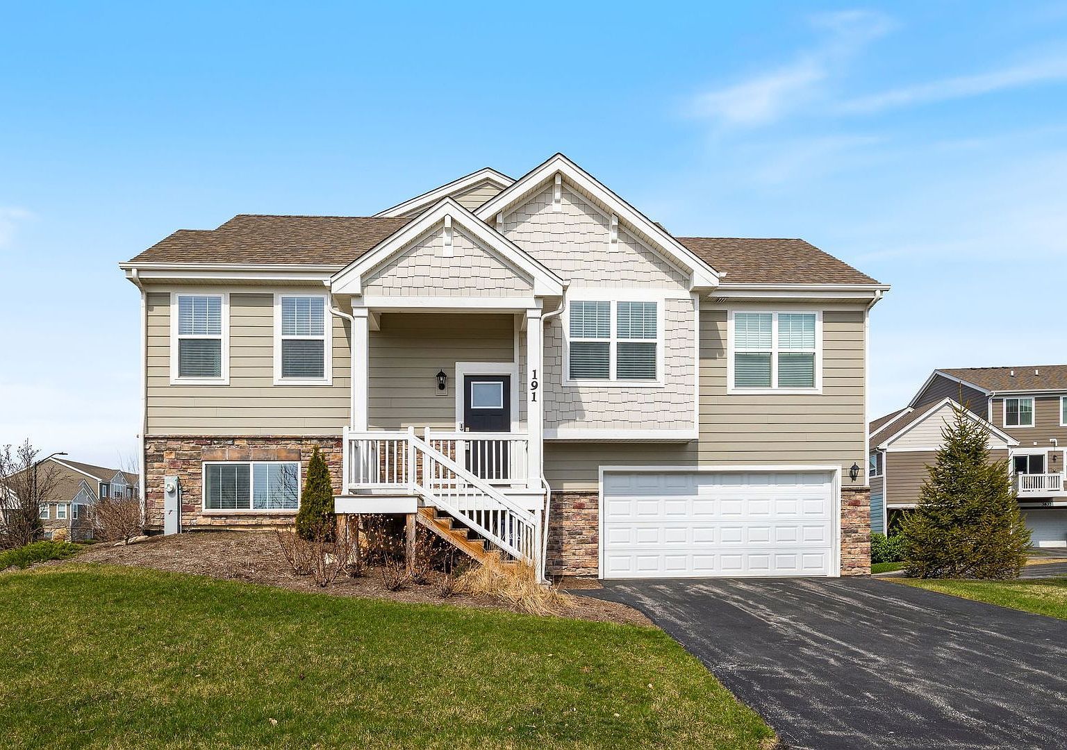 191 Goldenrod Dr Elgin, IL 60124  | New build