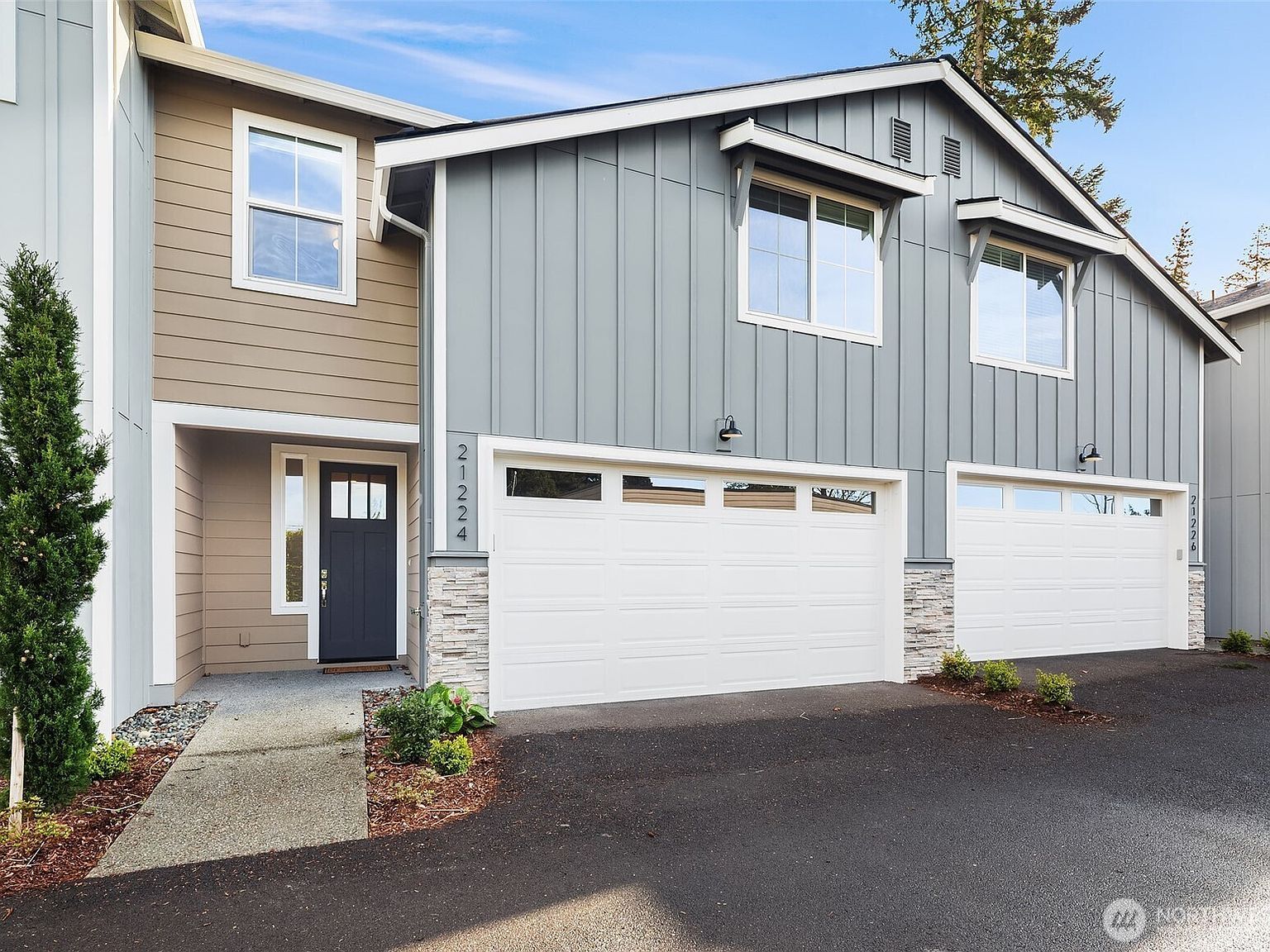 21224 82nd Pl W Edmonds, WA 98026 - Thumbnail 2
