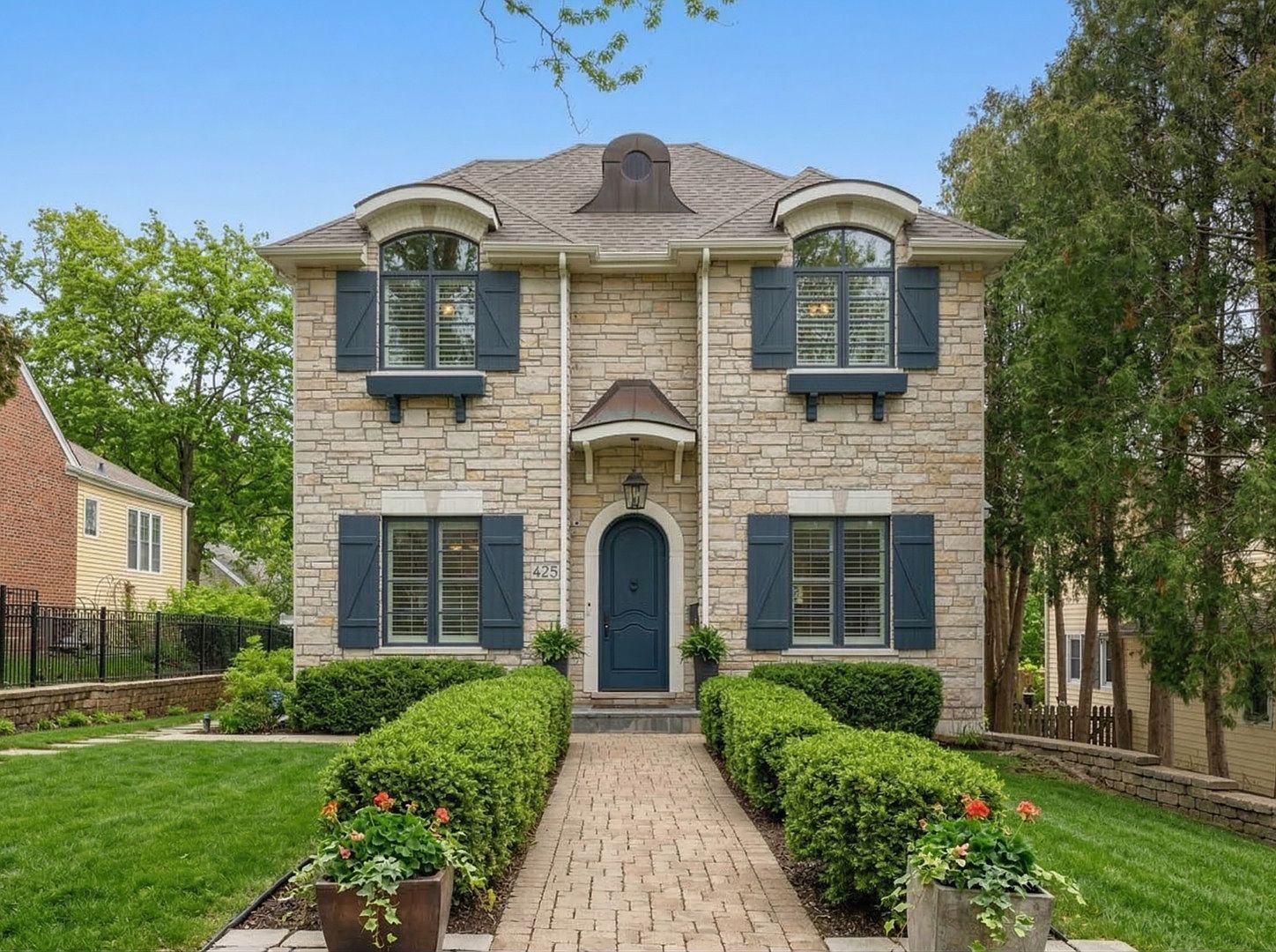 425 S Quincy St Hinsdale, IL 60521  | Single Family