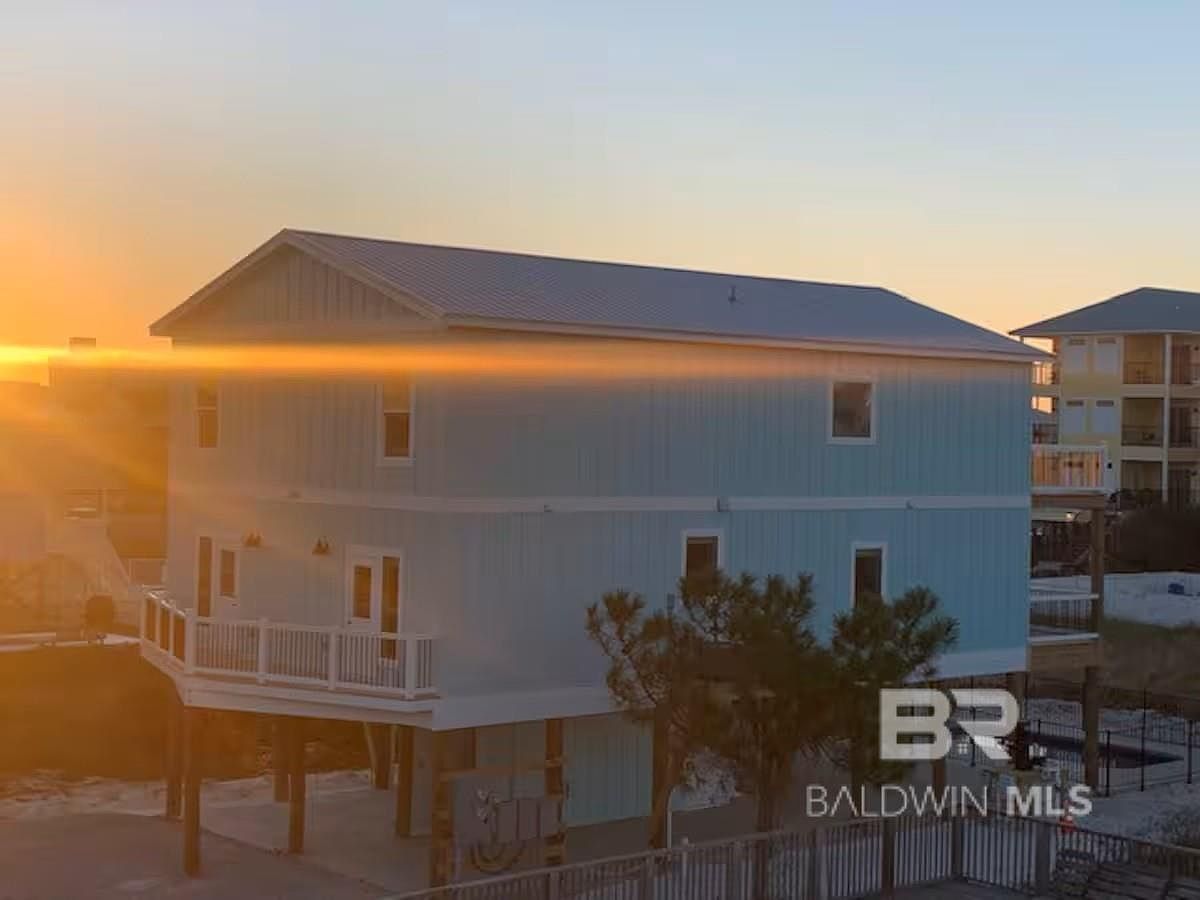 1261 W Lagoon Ave Gulf Shores, AL 36542 - Thumbnail 2