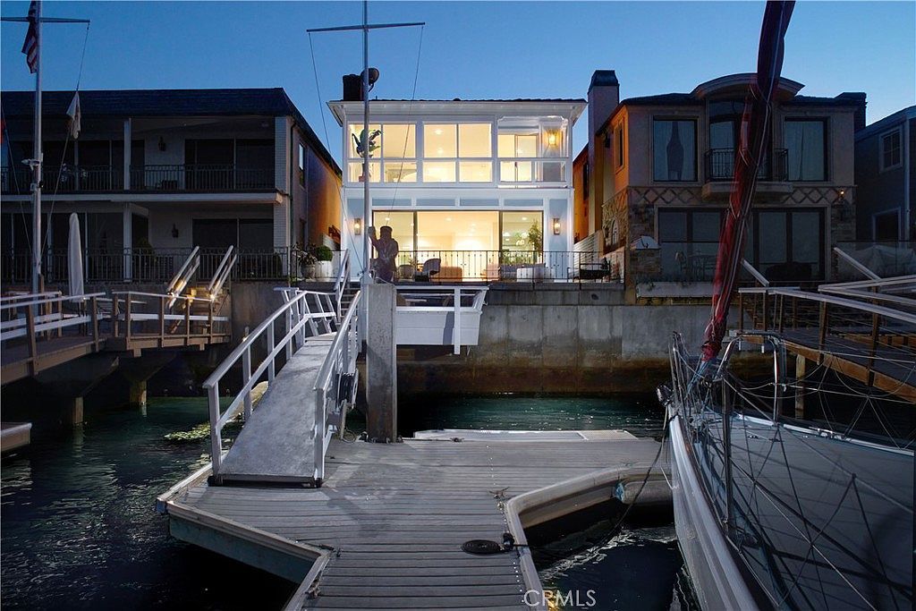 536 Via Lido Nord Newport Beach, CA 92663 - Thumbnail 2