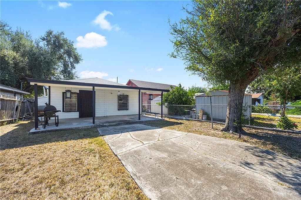 1626 Juniper Ave McAllen, TX 78501 - Thumbnail 2