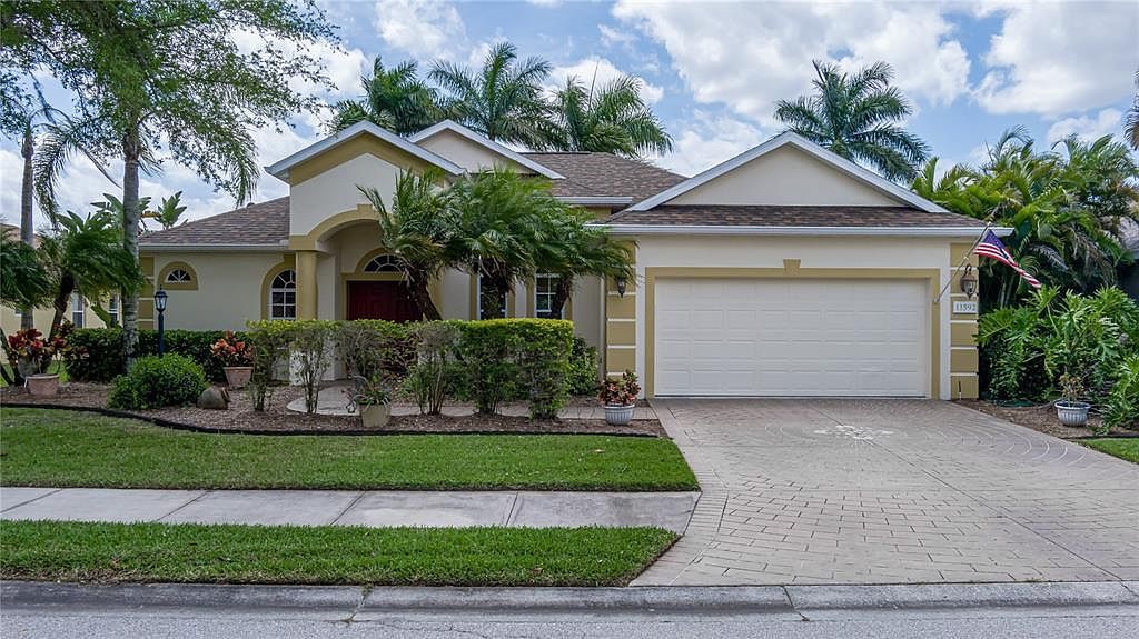 11592 57th Street Cir E Parrish, FL 34219 - Thumbnail 2