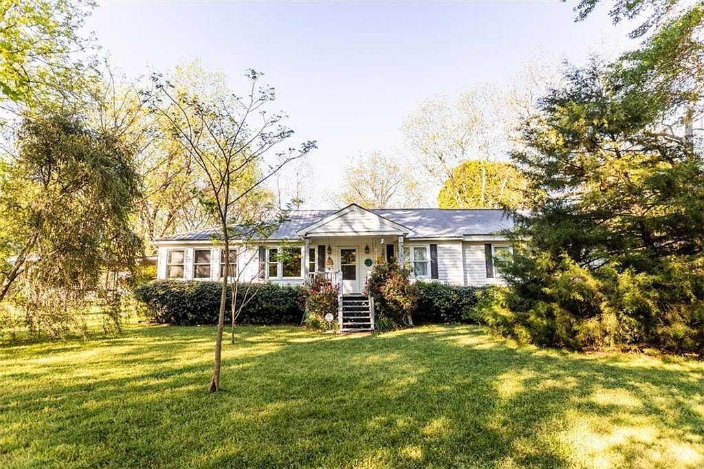 116 E Fulton St Newborn, GA 30056  | Single Family