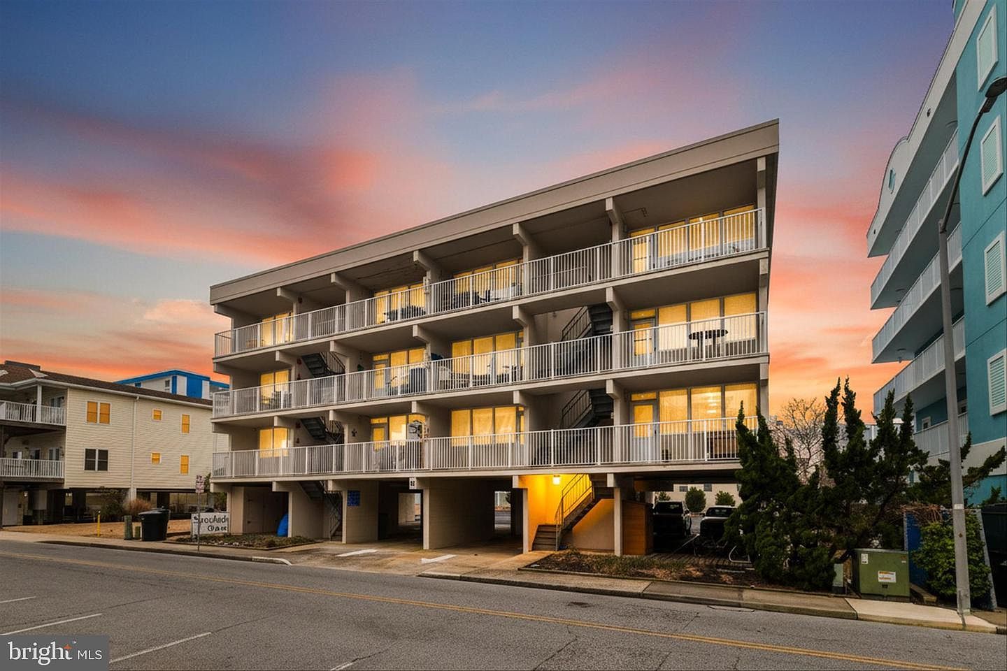 11 51st St Unit 101 Ocean City, MD 21842 - Thumbnail 2