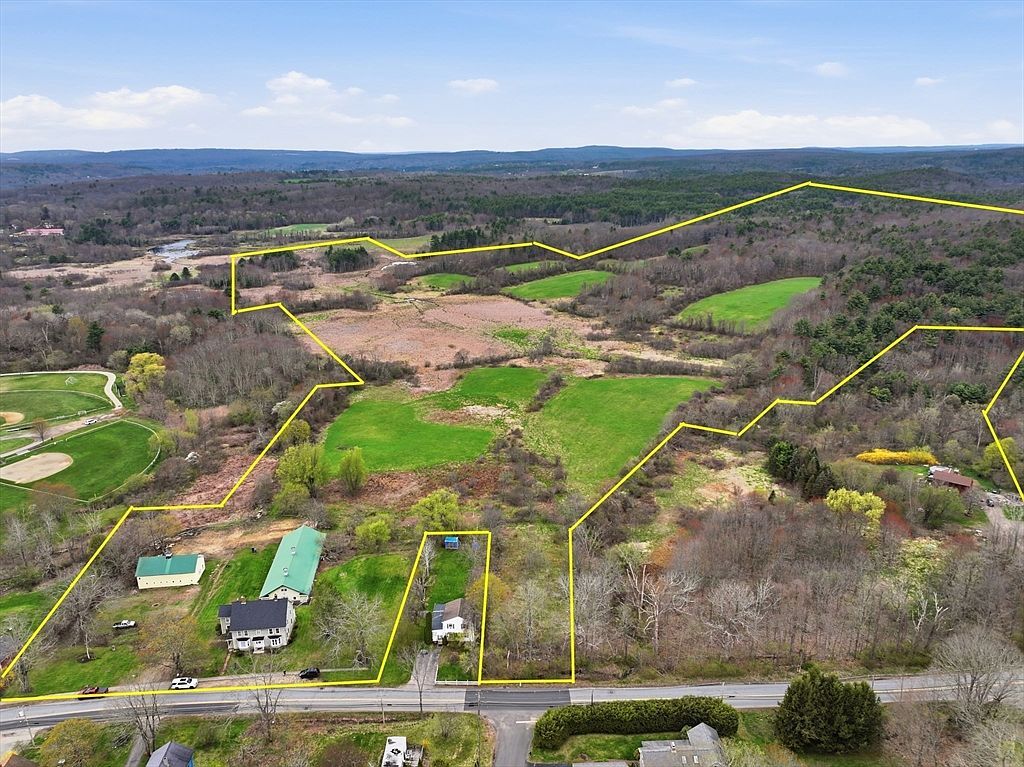 16 Main St Brookfield, MA 01506  | Single Family