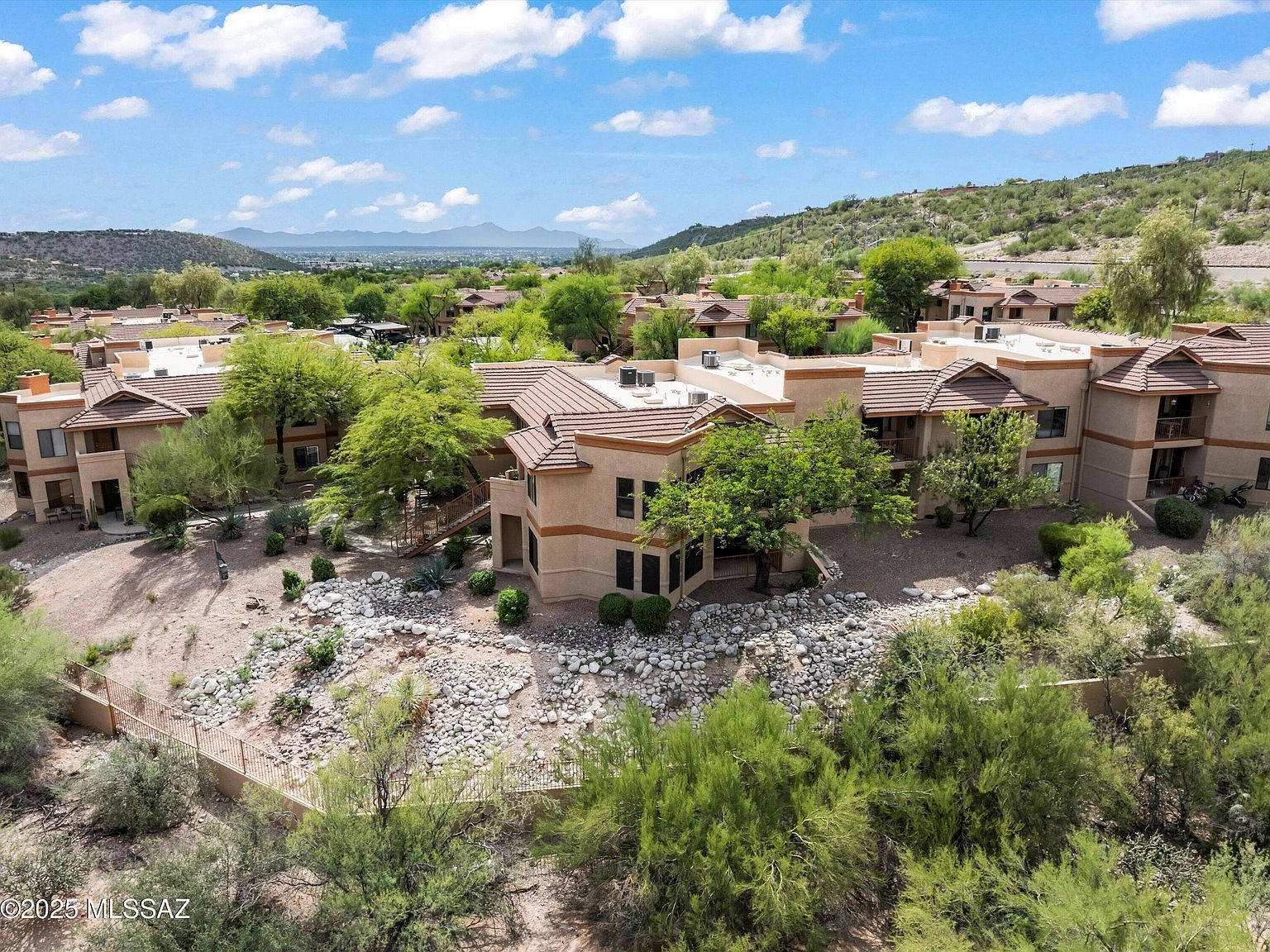 7255 E Snyder Rd UNIT 8102 Tucson, AZ 85750 - Thumbnail 2