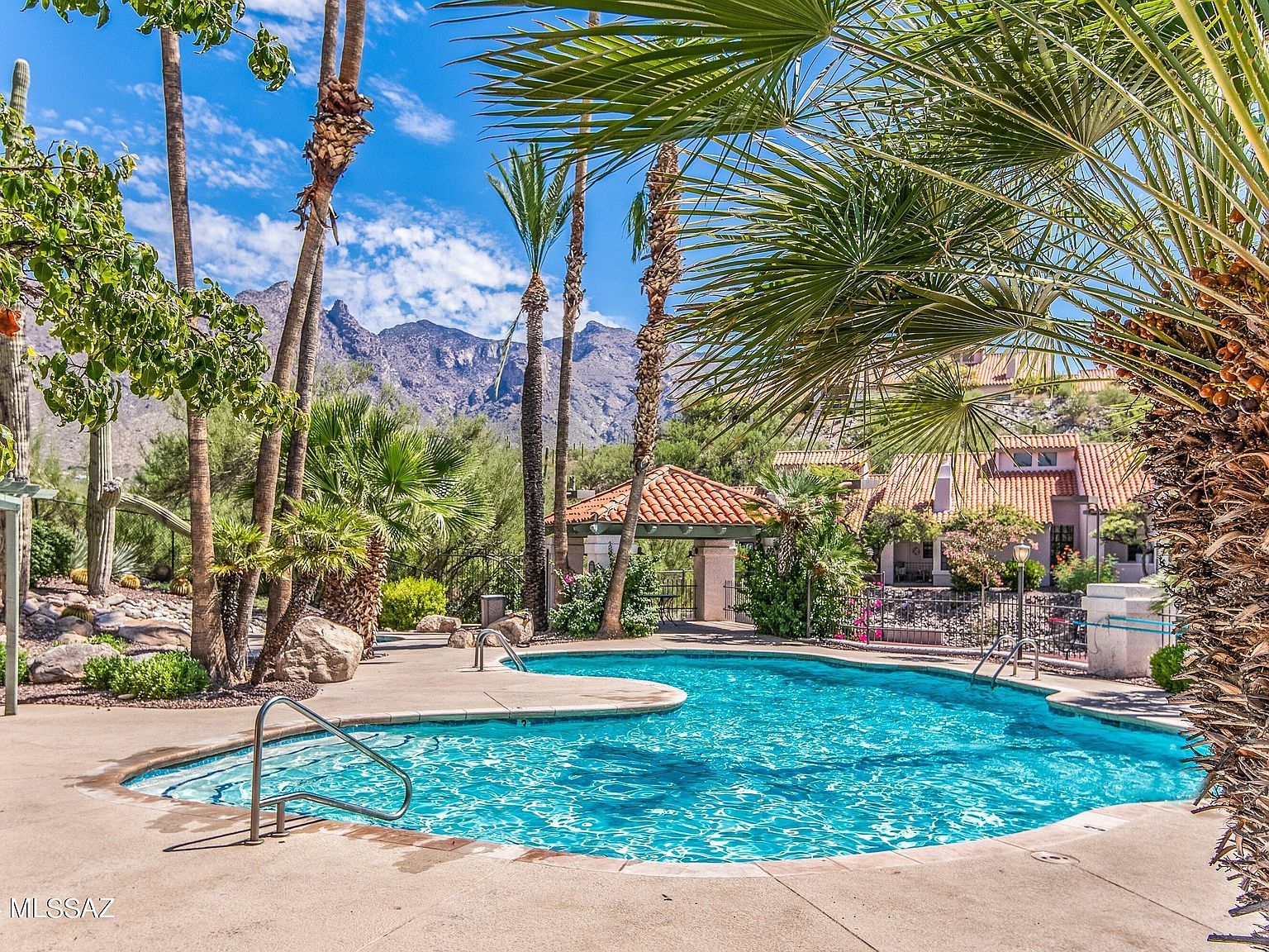 6445 N Tierra De Las Catalinas Tucson, AZ 85718 - Thumbnail 2