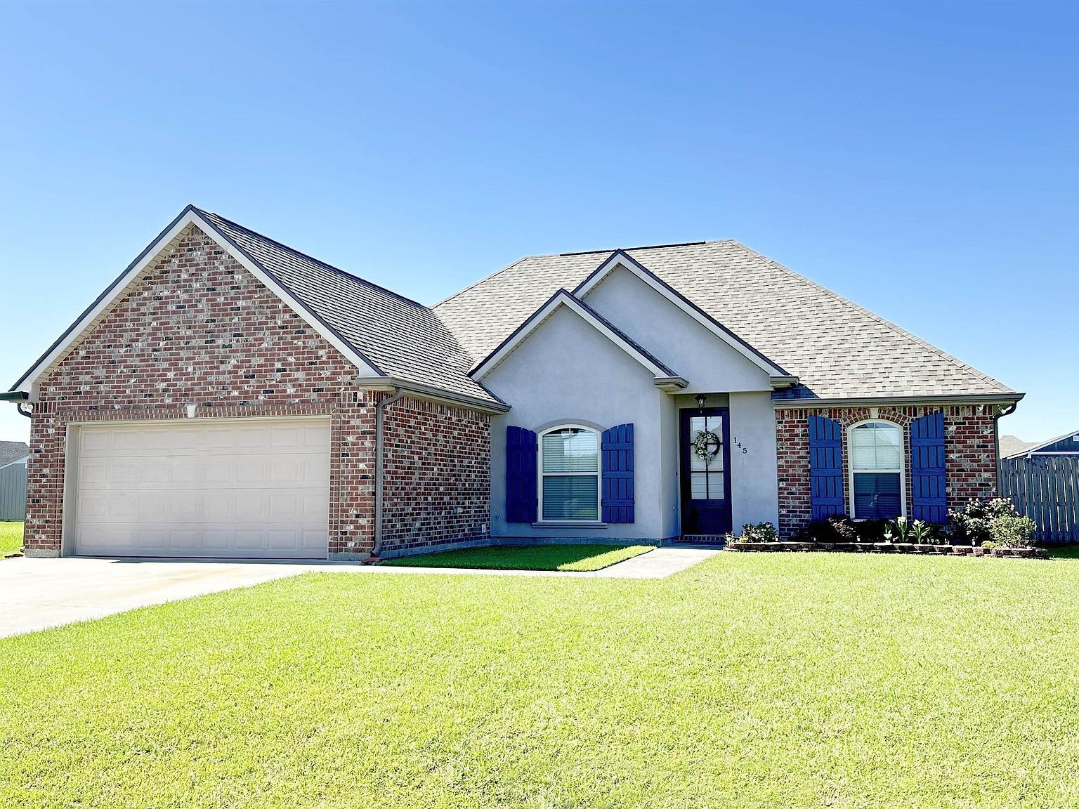 145 Harvest Ct Thibodaux, LA 70301 - Thumbnail 2