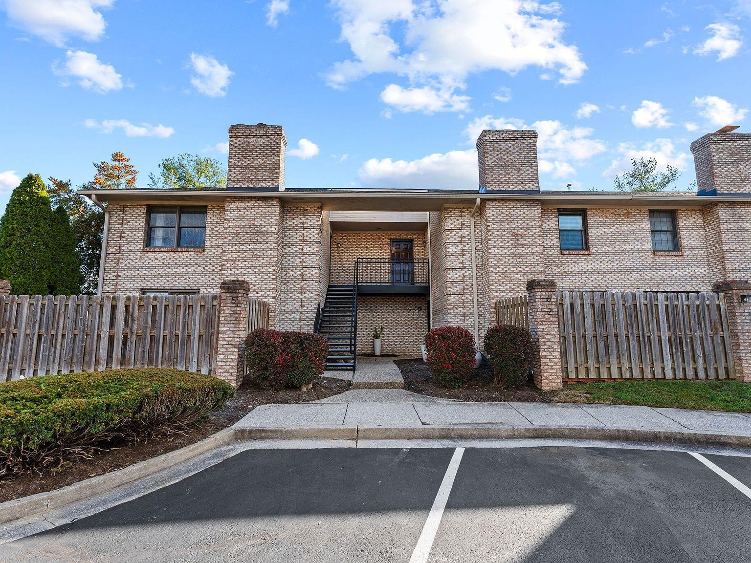 1117 Turkey Foot Rd APT 2 Lexington, KY 40502 - Thumbnail 2