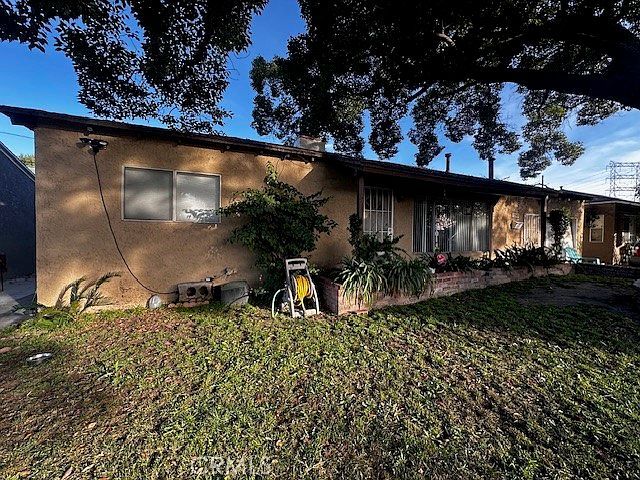 13944 Brightwell Ave Paramount, CA 90723 - Thumbnail 2