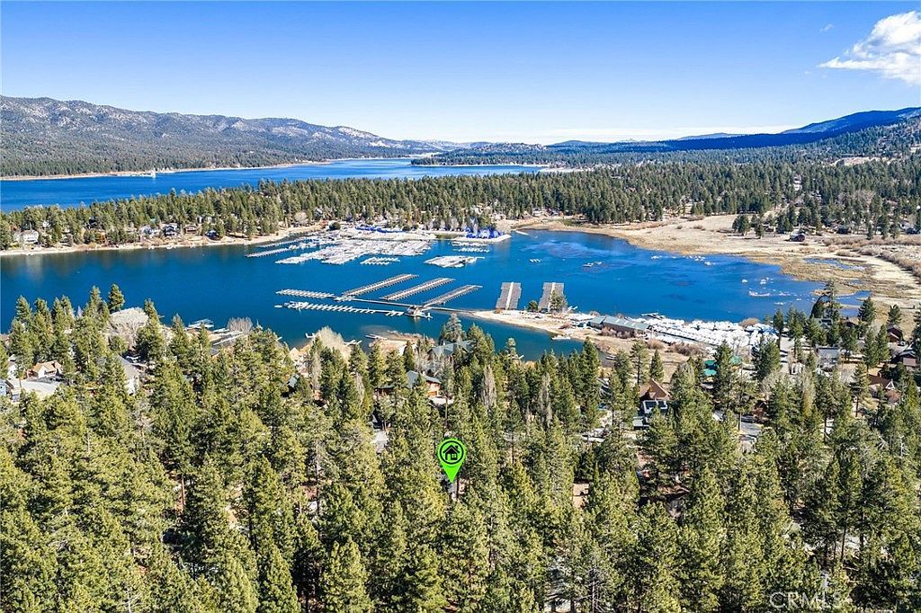 547 Chipmunk Ln Big Bear Lake, CA 92315 - Thumbnail 2