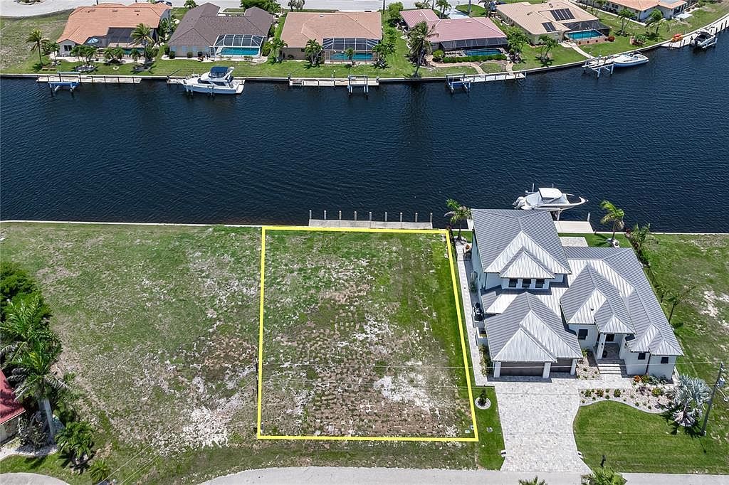 1454 Casey Key Dr #18 Punta Gorda, FL 33950 - Thumbnail 2